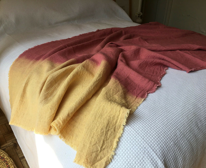 6.74-piecera-chal-lino-rustico-deco-decoracion-atacama-tintes-naturales-palta-amanecer-atardecer-desierto-regalo-matrimonio-echarpe-manos-del-alma-luz