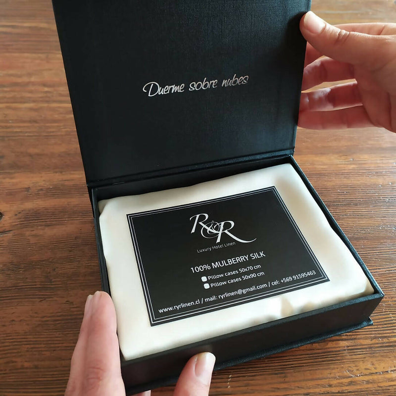 Funda de Seda R y R Linen 50x70 cm en Caja