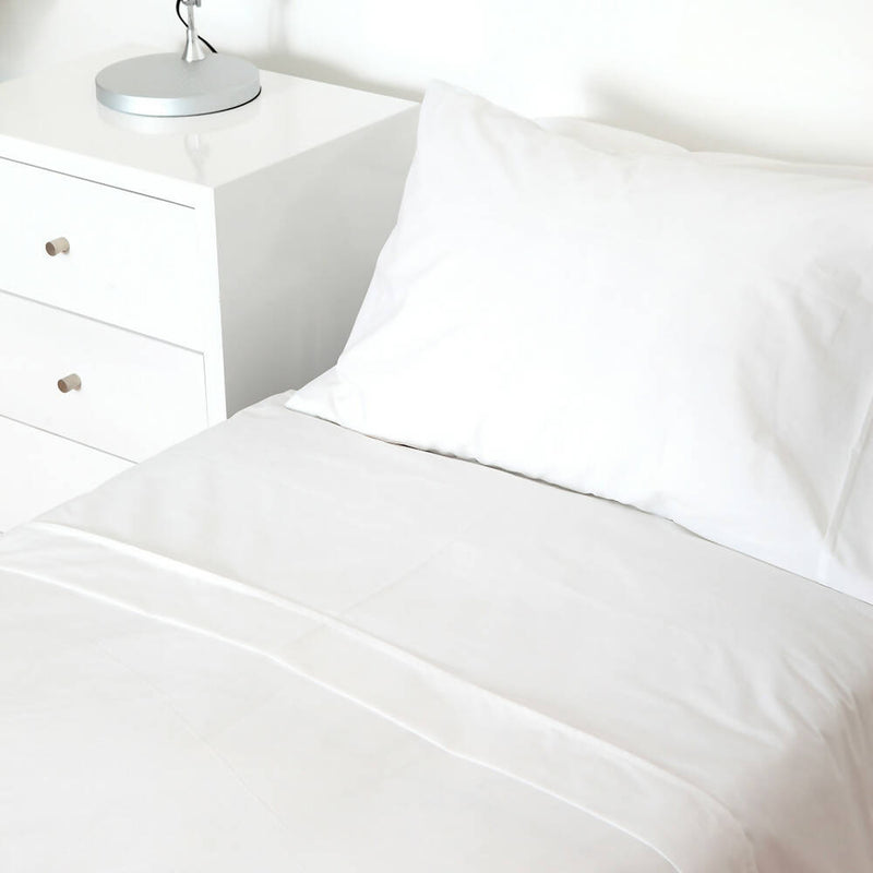 Juego de Sábanas Blancas