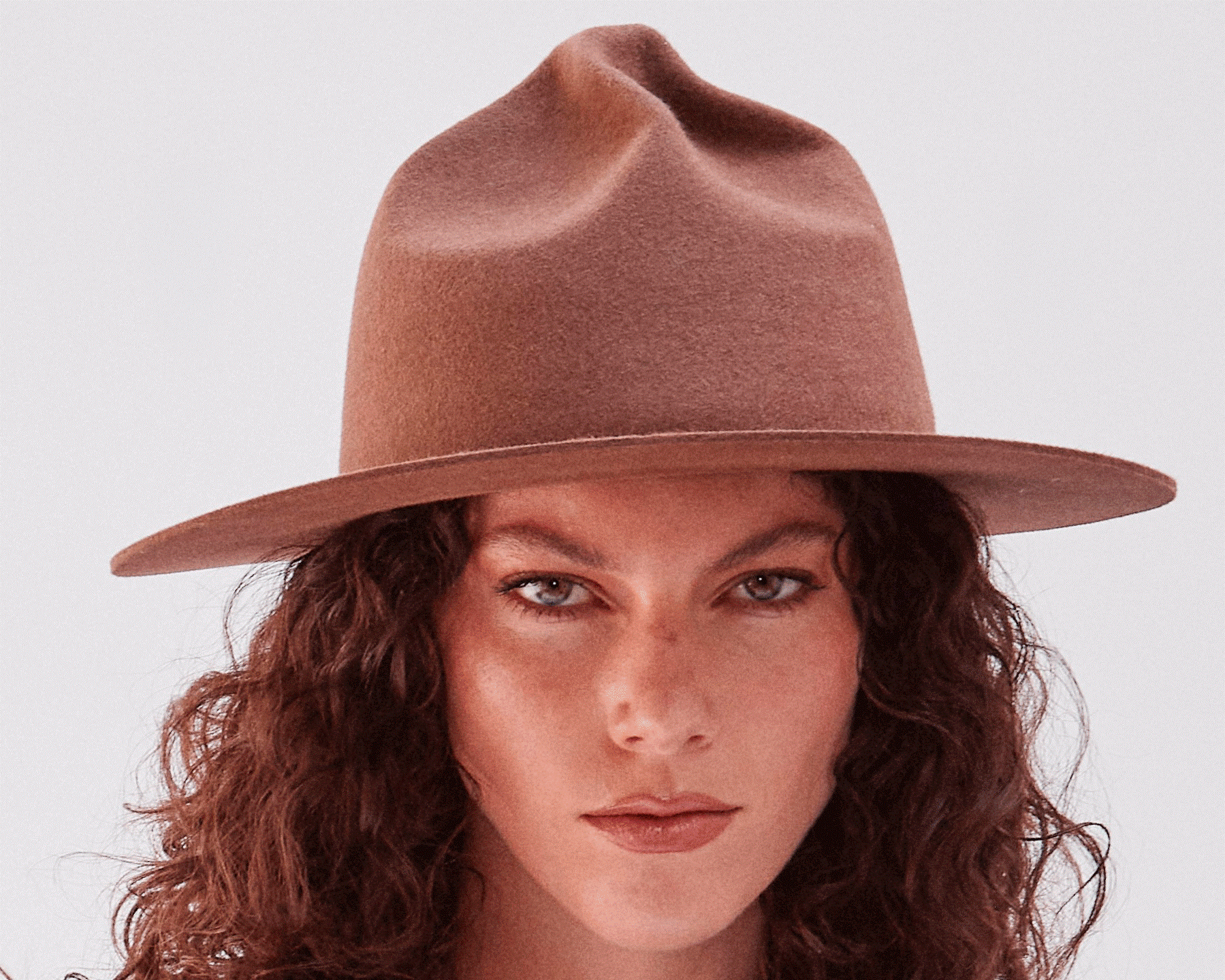 4 marcas chilenas para encontrar el sombrero perfecto