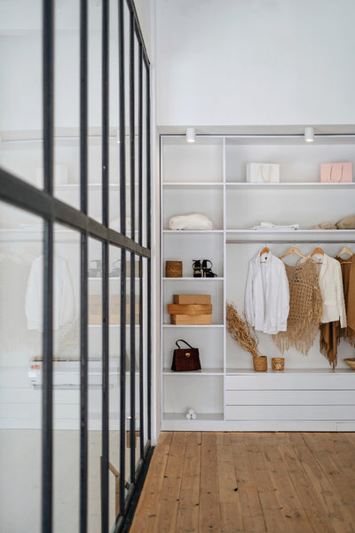 Los secretos para tener un closet siempre organizado