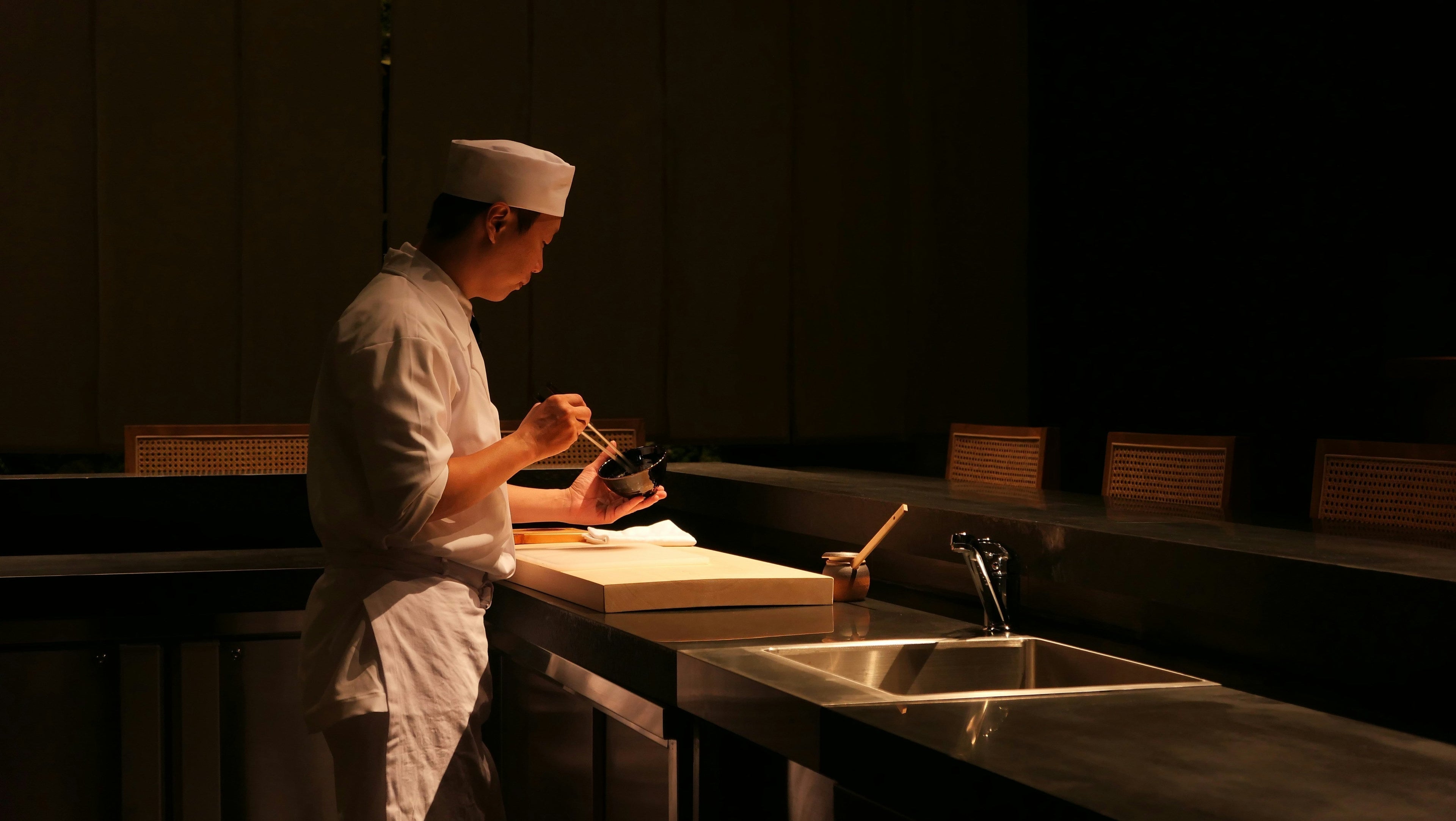 Selección de sushi y cocina japonesa recomendada por la guía ED en Santiago