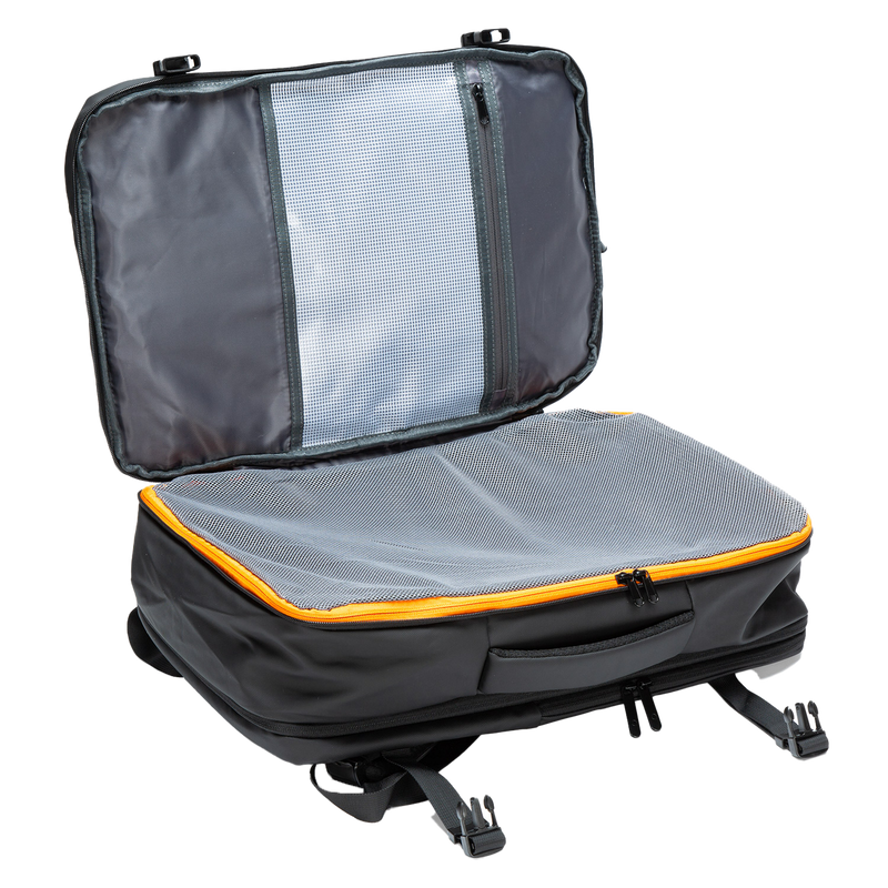 Mochila Wanderlust Expandible Around