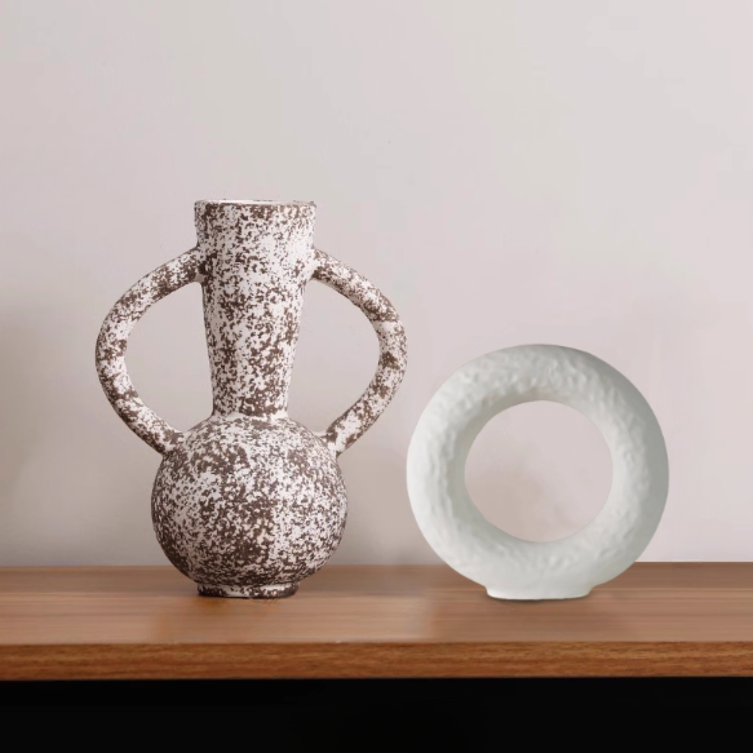 Jarrón y Figura Deco Cerámica Kora Origenes