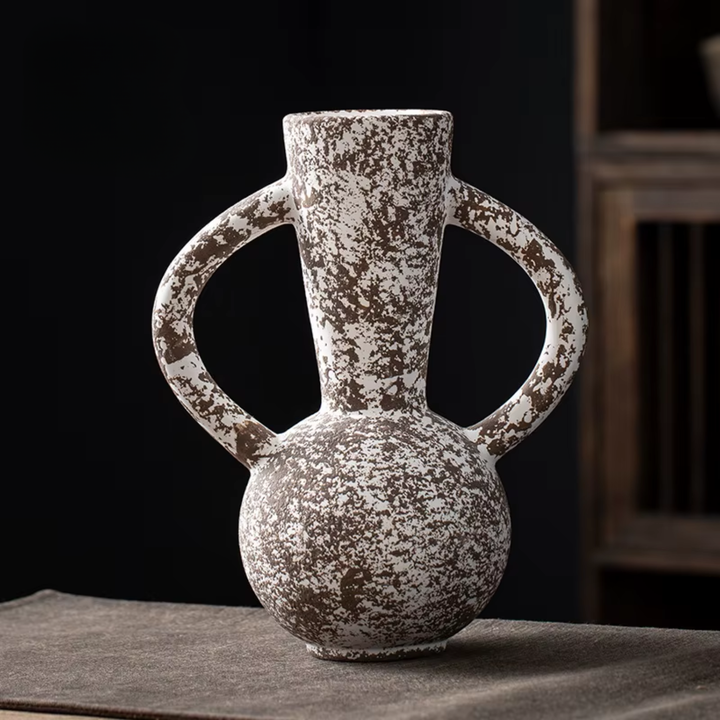 Jarrón y Figura Deco Cerámica Kora Origenes