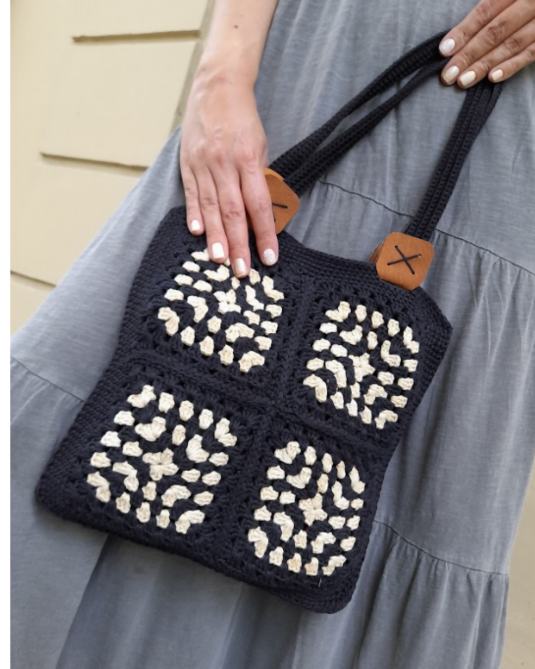 Cartera Tejida Cuadrada Dúo Negro