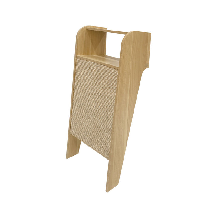 Rascador de pared Wesley con repisa