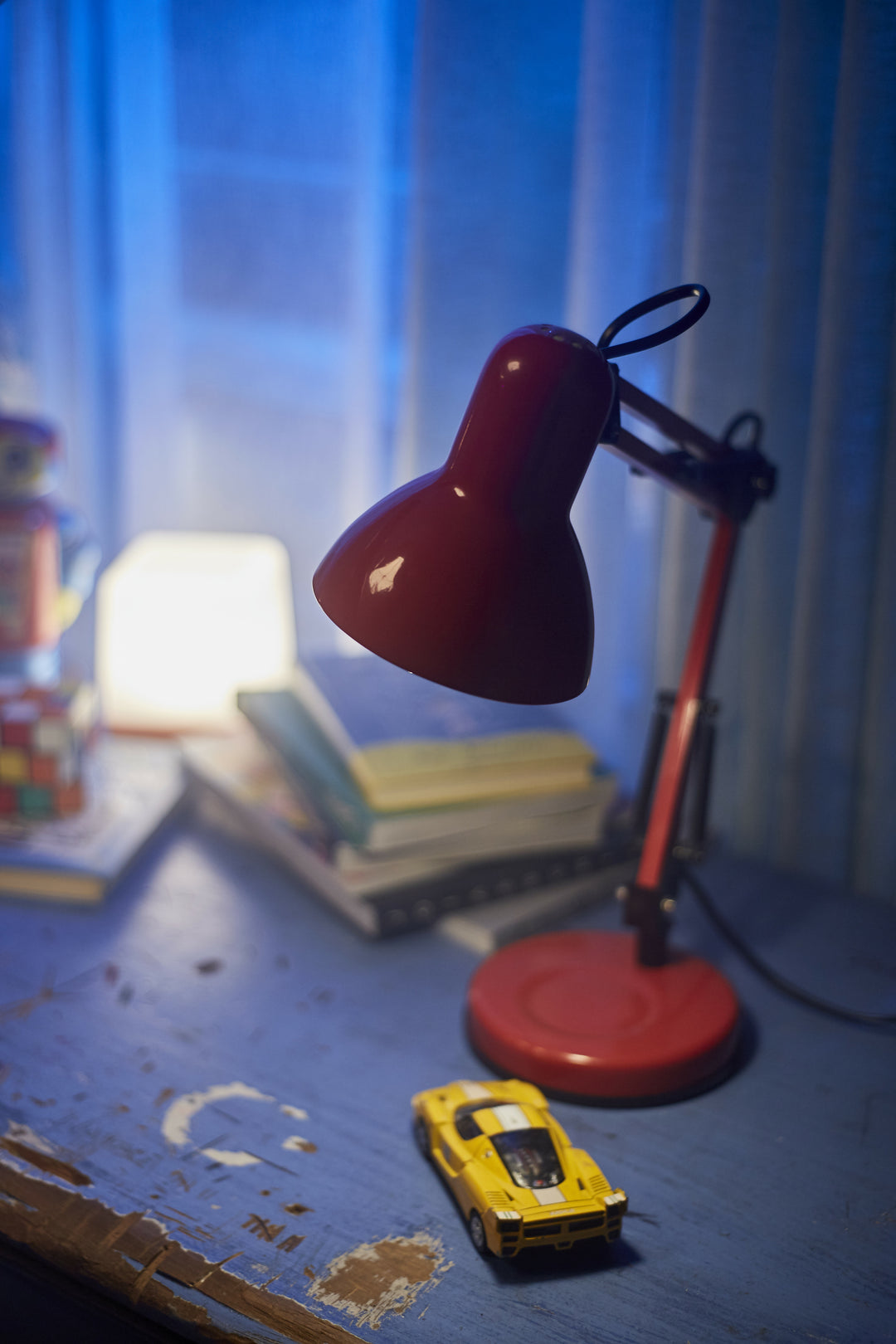 Lámpara Escritorio Vintage Art Rojo.