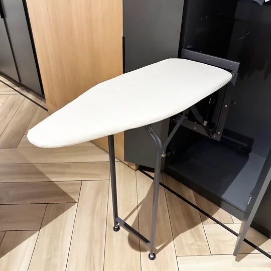 Tabla de planchar abatible