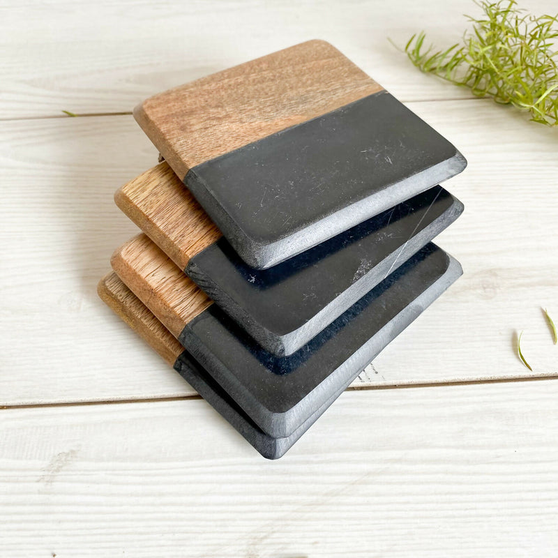 Set de 4 Posavasos de Mármol Negro y Madera