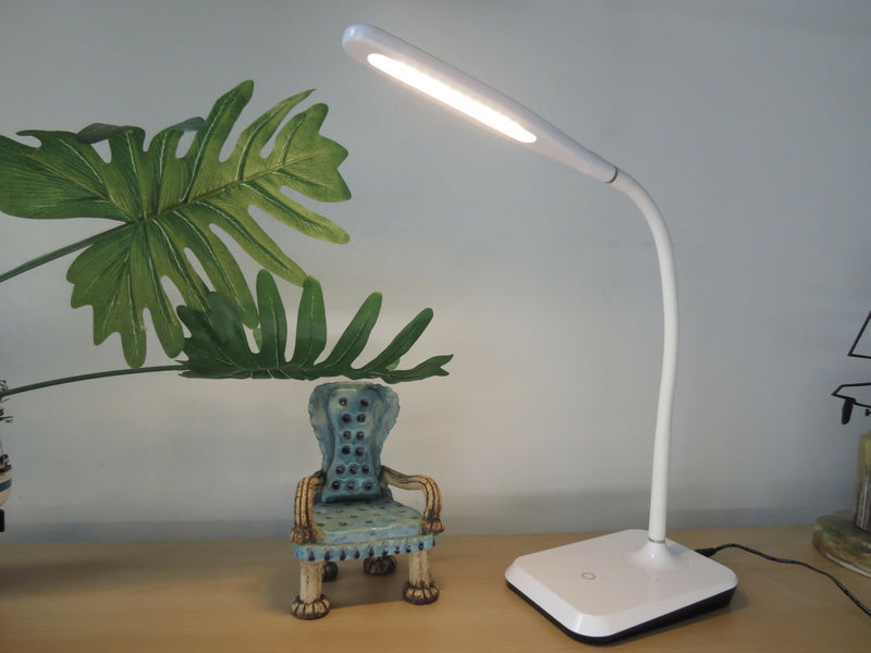 Lámpara de Escritorio LED Tiber 5W USB Blanca