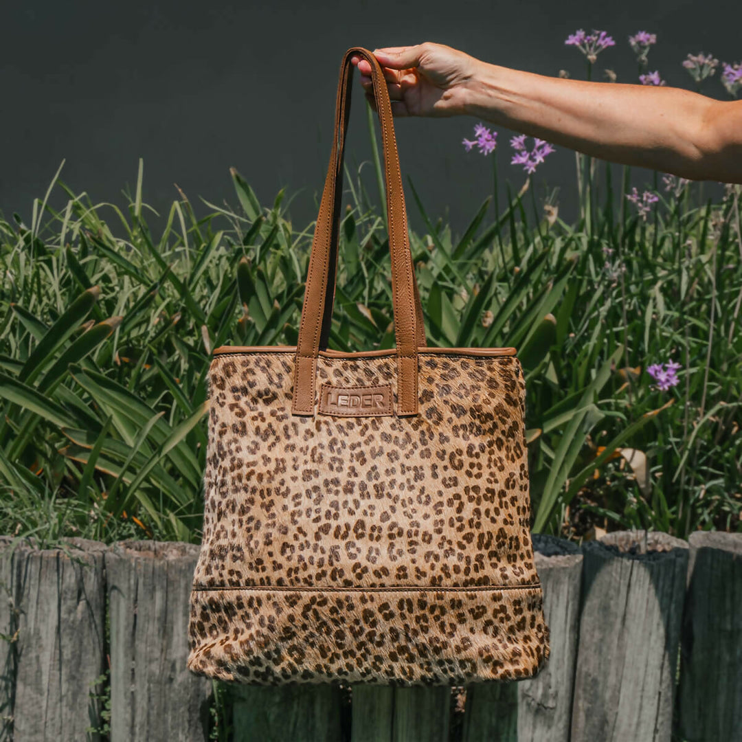Cartera Tote de Cuero Vacuno con pelo