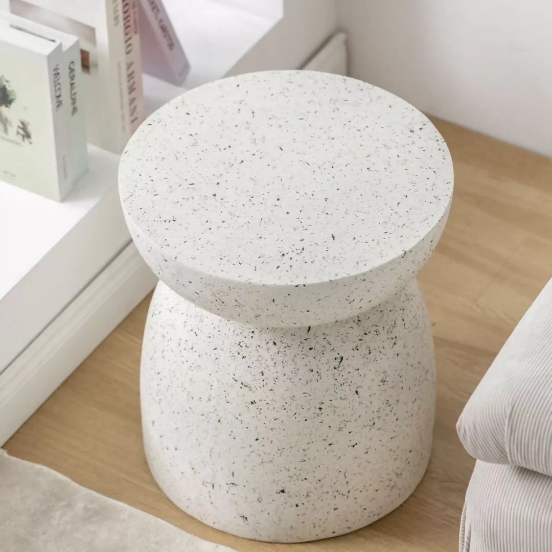 300620-1-8-mesa-centro-lateral-escultura-geometrica