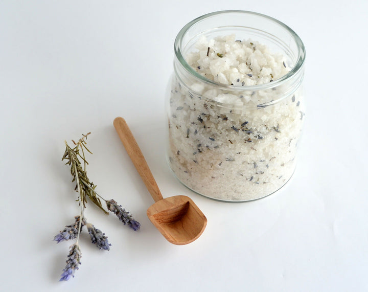 1.2-sal-sales-aromaticas-bano-spa-relax-masaje-salud-marina-cahuil-natural-lavanda-poruna-madera-manos-del-alma.