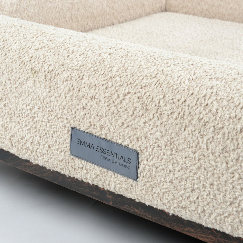 Detalle logo beige