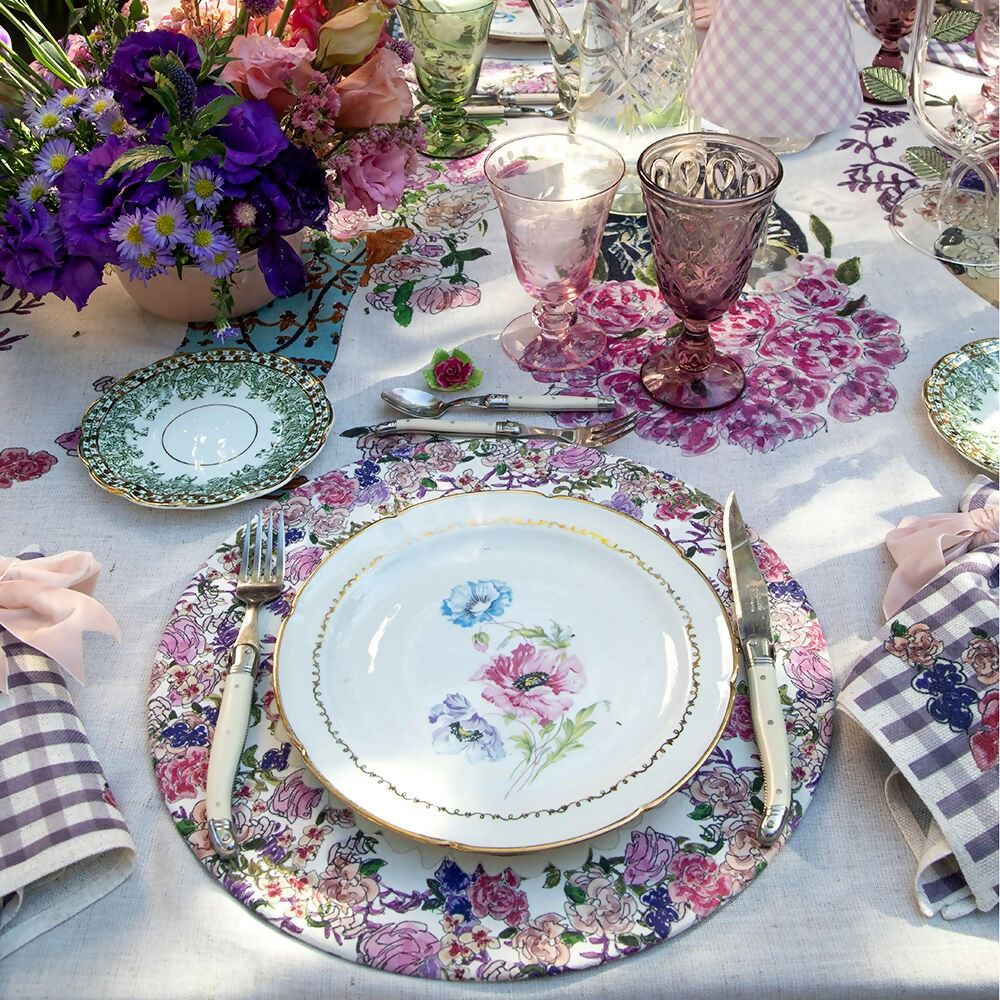 BajoplatoCoronaVioleta