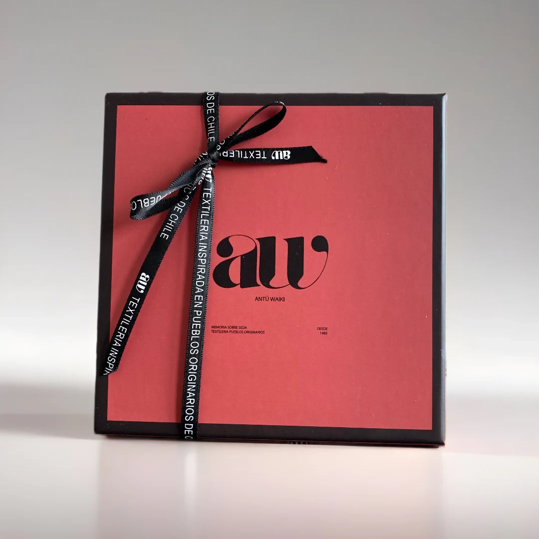 Bufanda Seda Domo Pewma