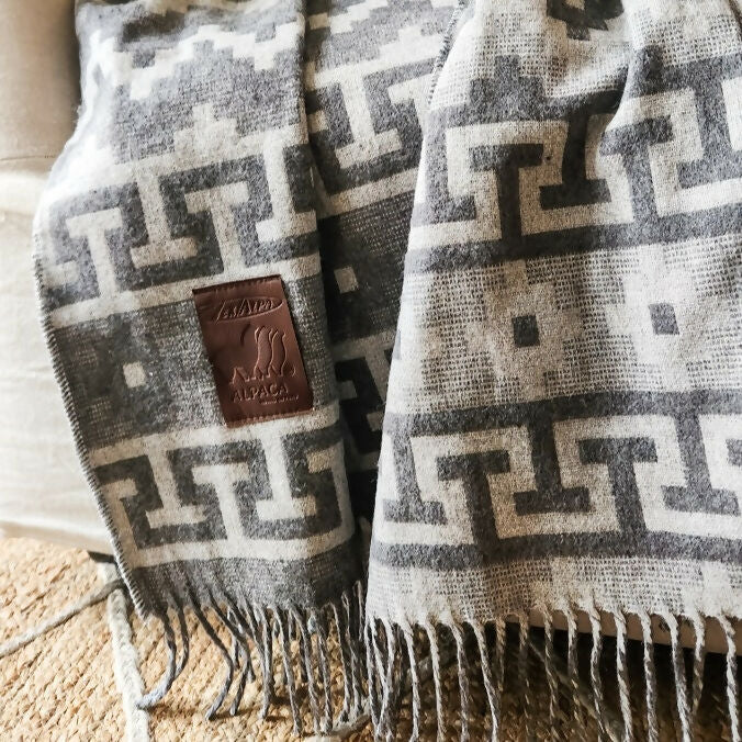 Manta Alpaca Étnica Grafito