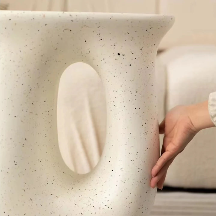 300619-1-6-mesa-centro-lateral-escultura-en-U-nordico