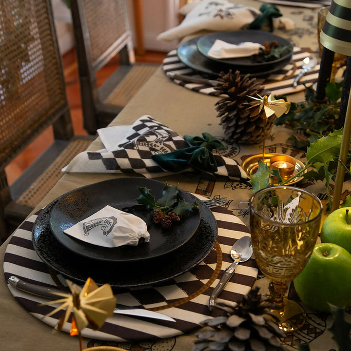 Mantel Cascanueces Dorado - Velo Organza