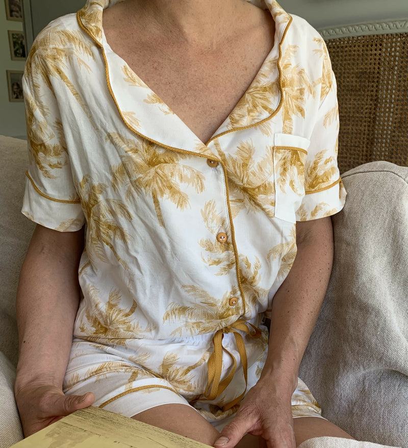 PIJAMA LUCIA (palmera mostaza)