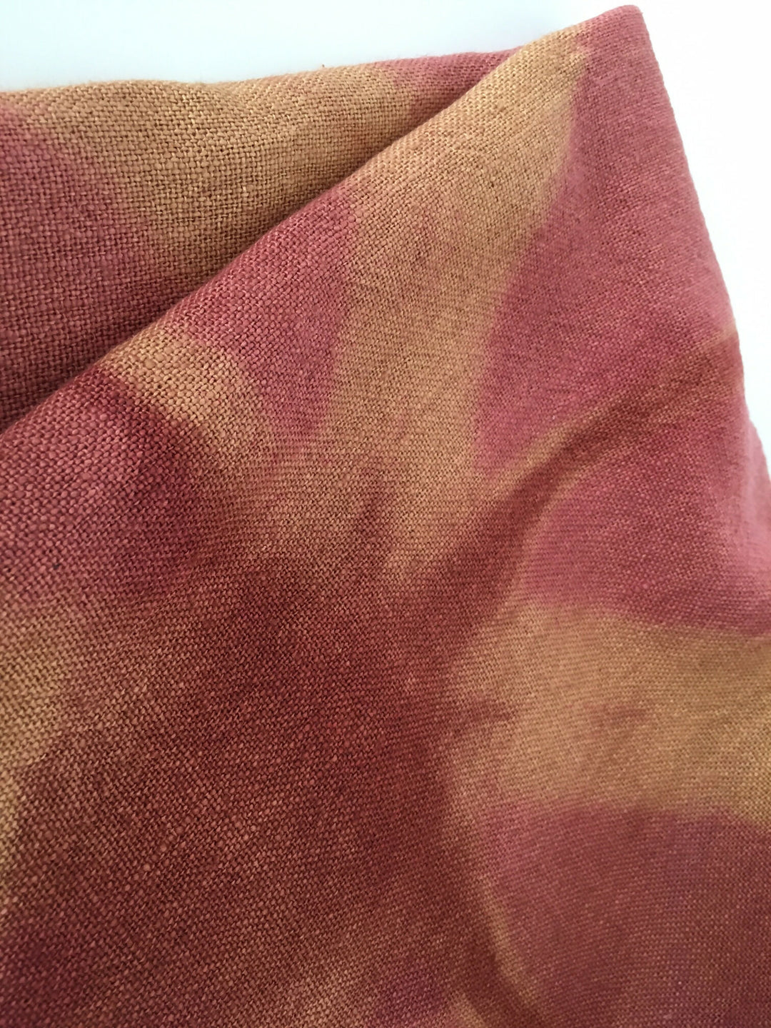 6.105-piecera-chal-lino-rustico-deco-decoracion-atacama-tintes-naturales-palta-amanecer-atardecer-desierto-regalo-matrimonio-echarpe-manos-del-alma.