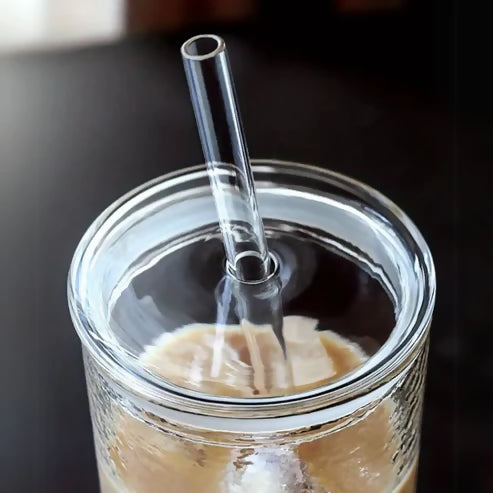 300520-1-9-vaso-vidrio-bombilla-tapa-casaideas-113df58d-b168-4520-b85c-7292e1624383