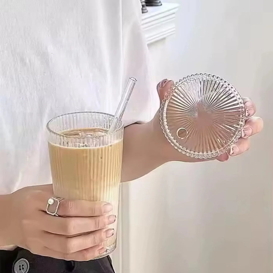 300519-1-9-vaso-vidrio-bombilla-tapa-lineas-380ml-casaideas