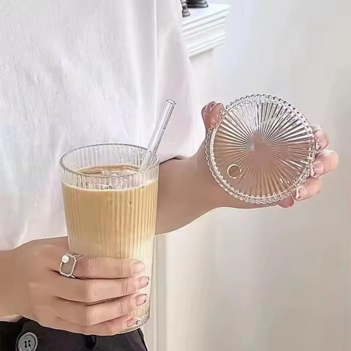 300519-1-9-vaso-vidrio-bombilla-tapa-lineas-380ml-casaideas