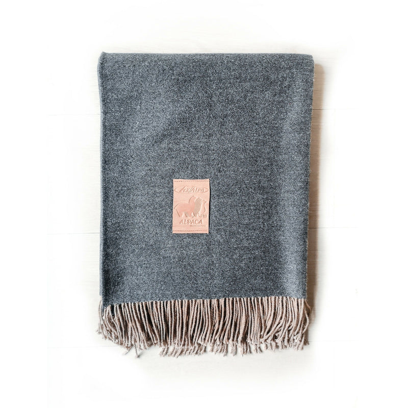 Manta de alpaca gris