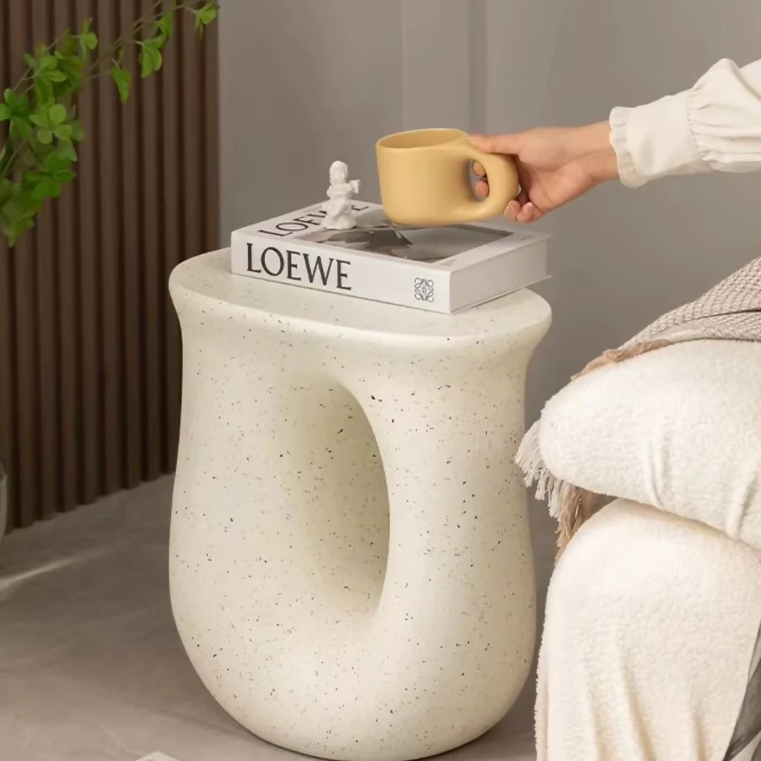 300619-1-9-mesa-centro-lateral-escultura-en-U-nordico