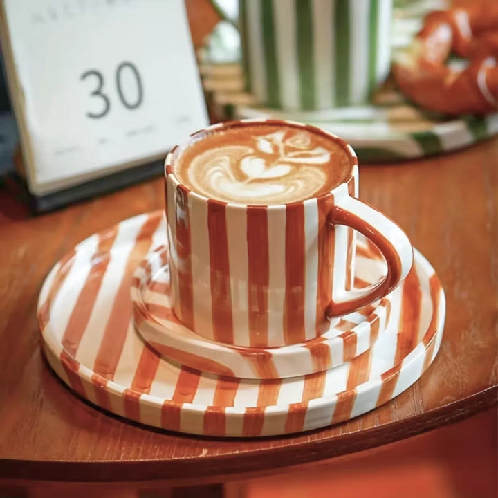 Set de Platos y Tazas Rayas Vintage Naranjo 3 un