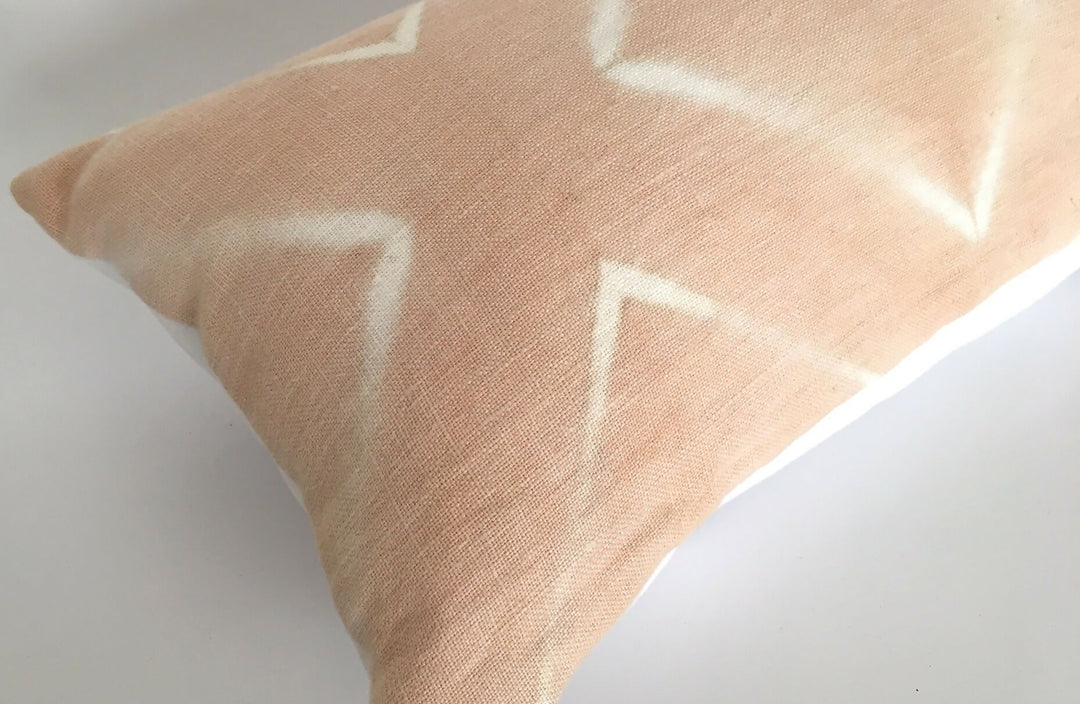 6.55-cojin-lino-linen-algodon-tintes-naturales-shibori-diseño-textil-deco-decoracion-living-manos-del-alma-dormitorio-infantil-dormir-regalo-