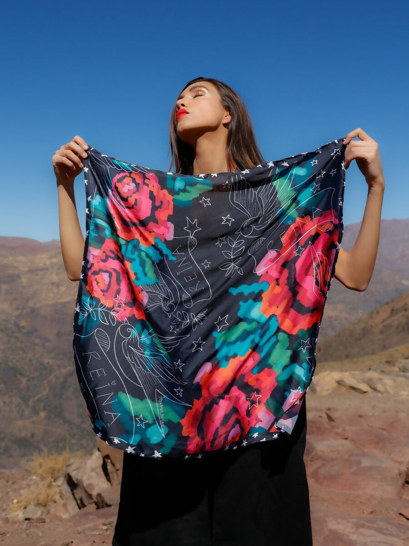 Pañuelo "Todas Somos Reinas"
