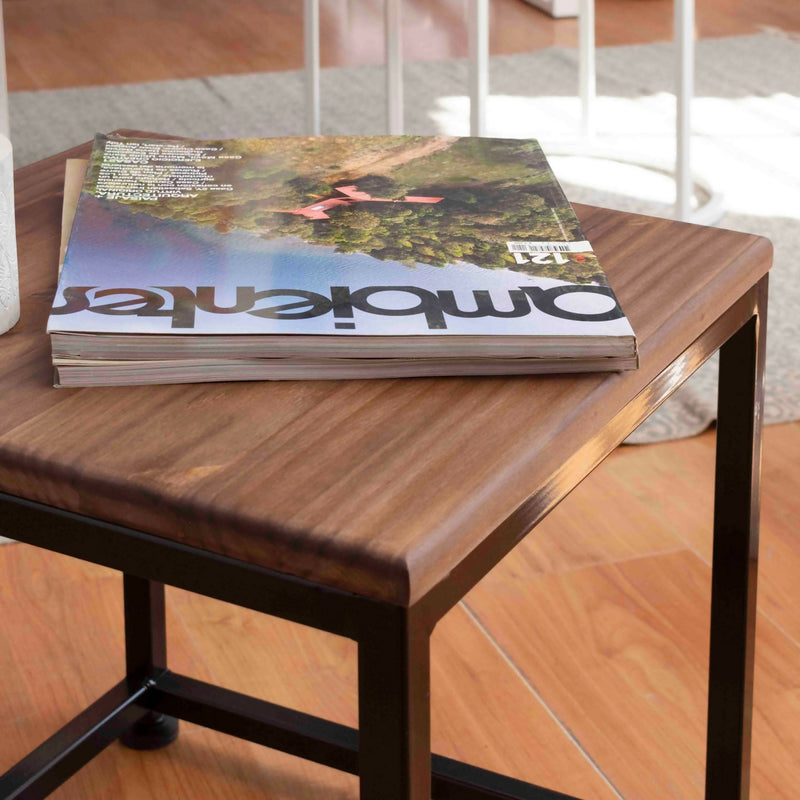 Mesa Lateral Cubo 40 | TOFFEE