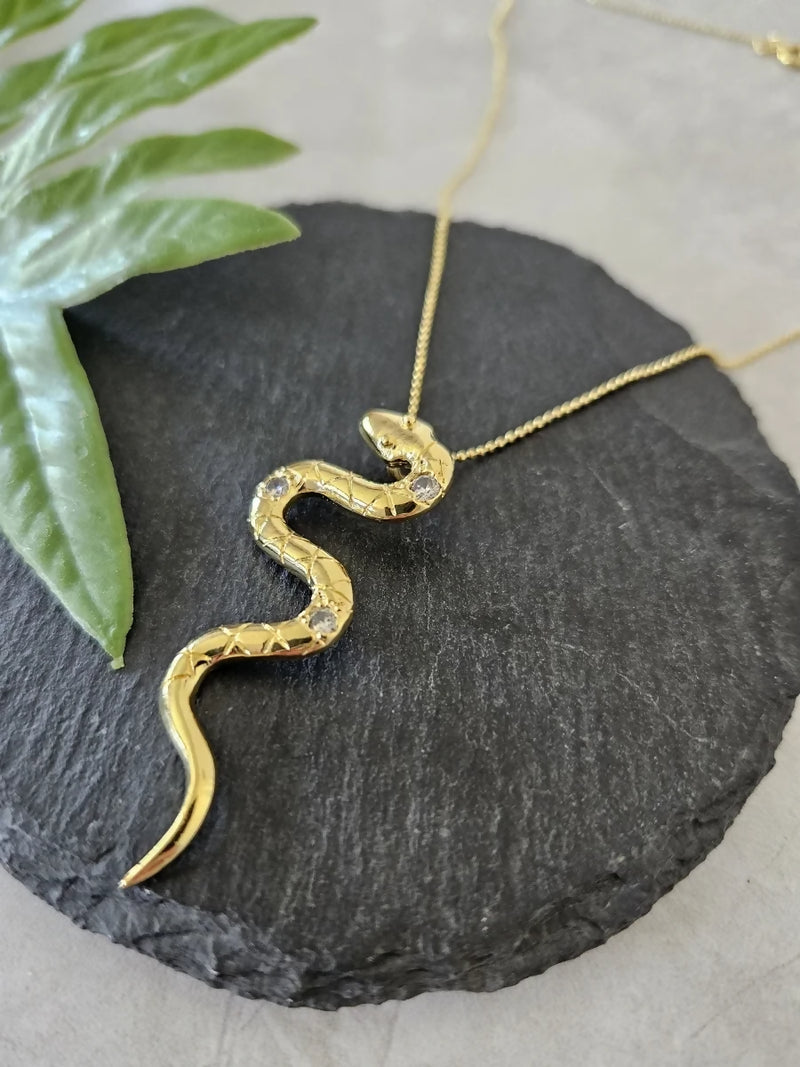 LD1468 - Collar Serpiente Circón 1 WEBP