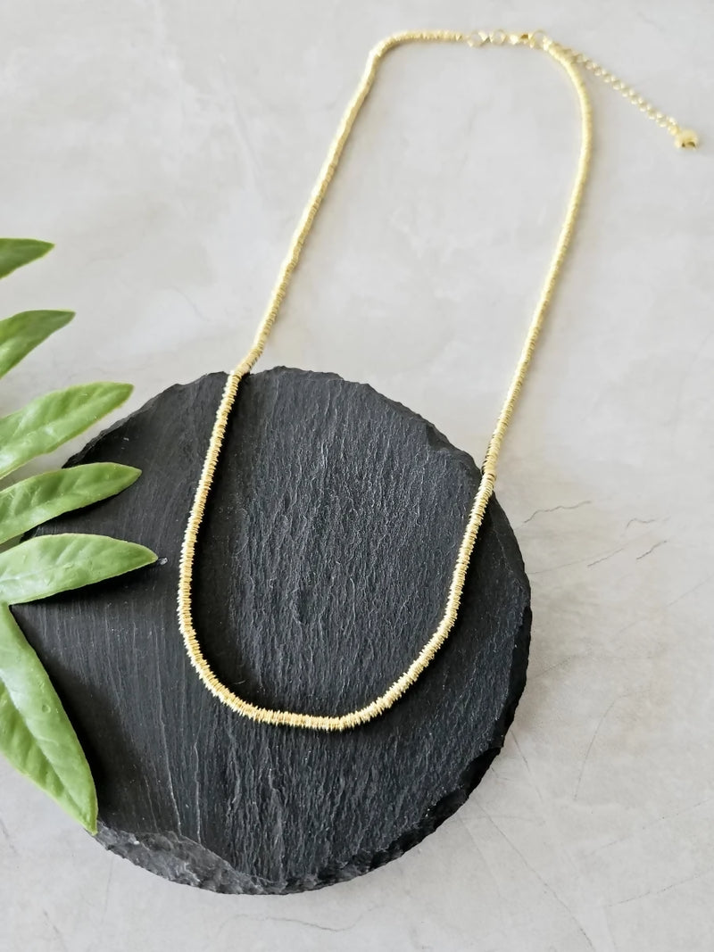 LD470 - Collar Mostacilla Oro 2 WEBP