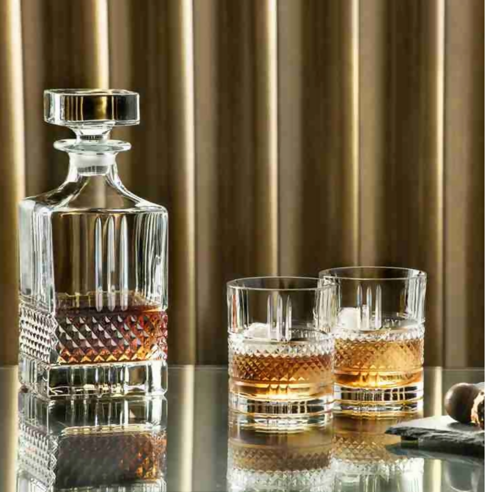 BOTELLA DE WHISKY BRILLANTE  (2)