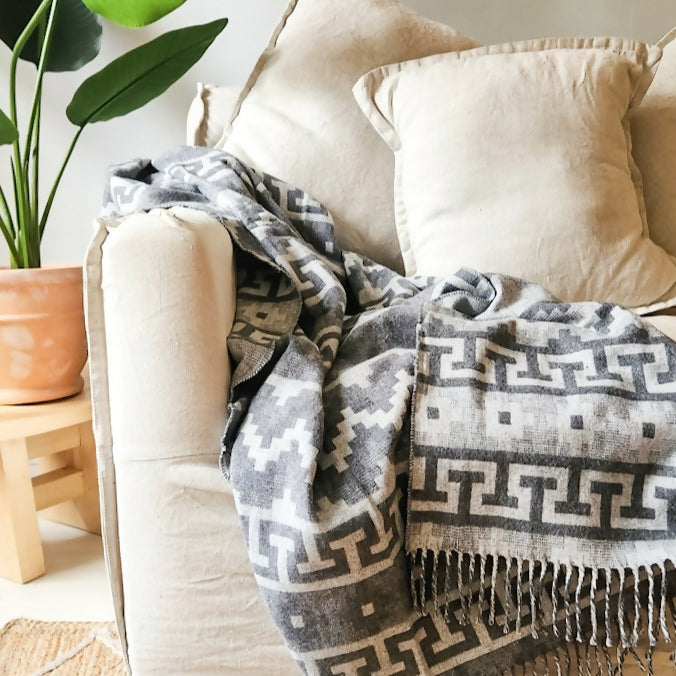 Manta Alpaca Étnica Grafito