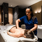 Masaje de relajación en The Singular Wellness Spa