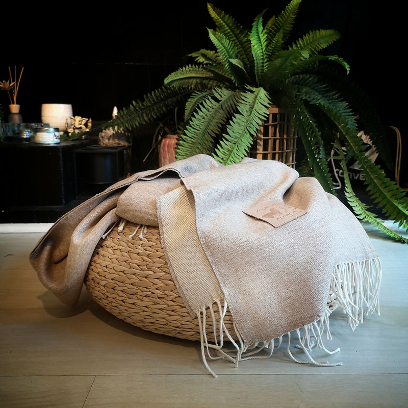 Manta de alpaca beige