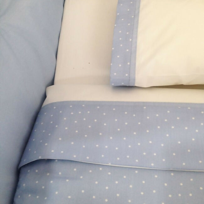 Cuna con Dosel Puntitos Rosado Bee Bee