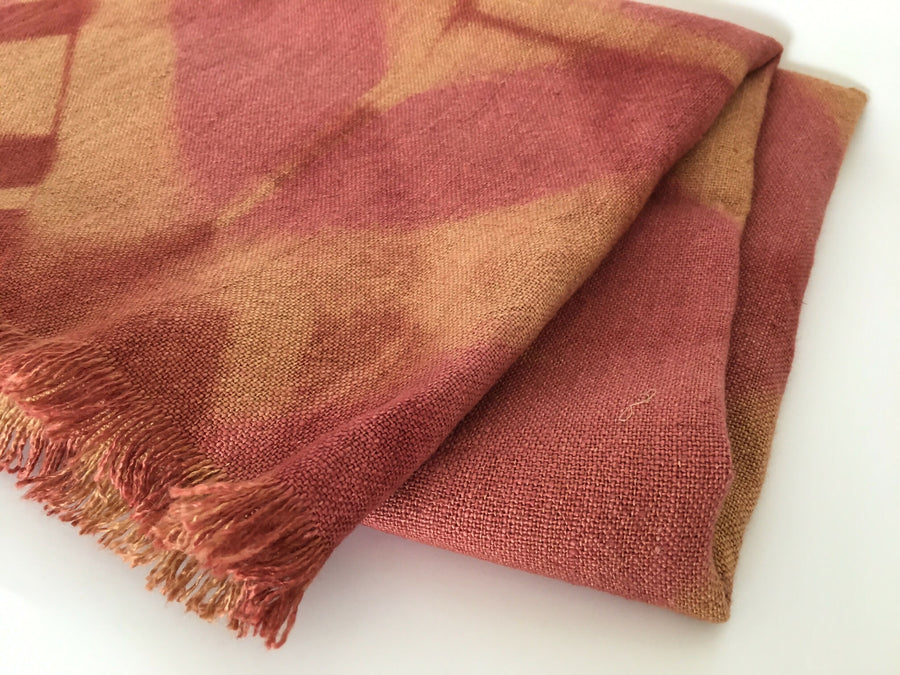 6.105-piecera-chal-lino-rustico-deco-decoracion-atacama-tintes-naturales-palta-amanecer-atardecer-desierto-regalo-matrimonio-echarpe-