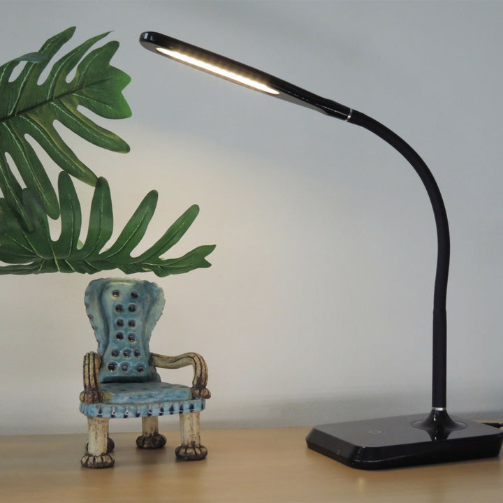 Lámpara Escritorio Tiber Led 5W Usb Negro