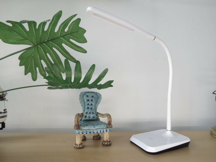 Lámpara de Escritorio LED Tiber 5W USB Blanca