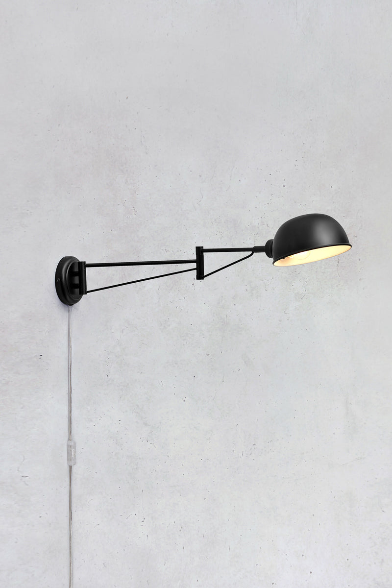 Aplique Portland Negro ByP Iluminación