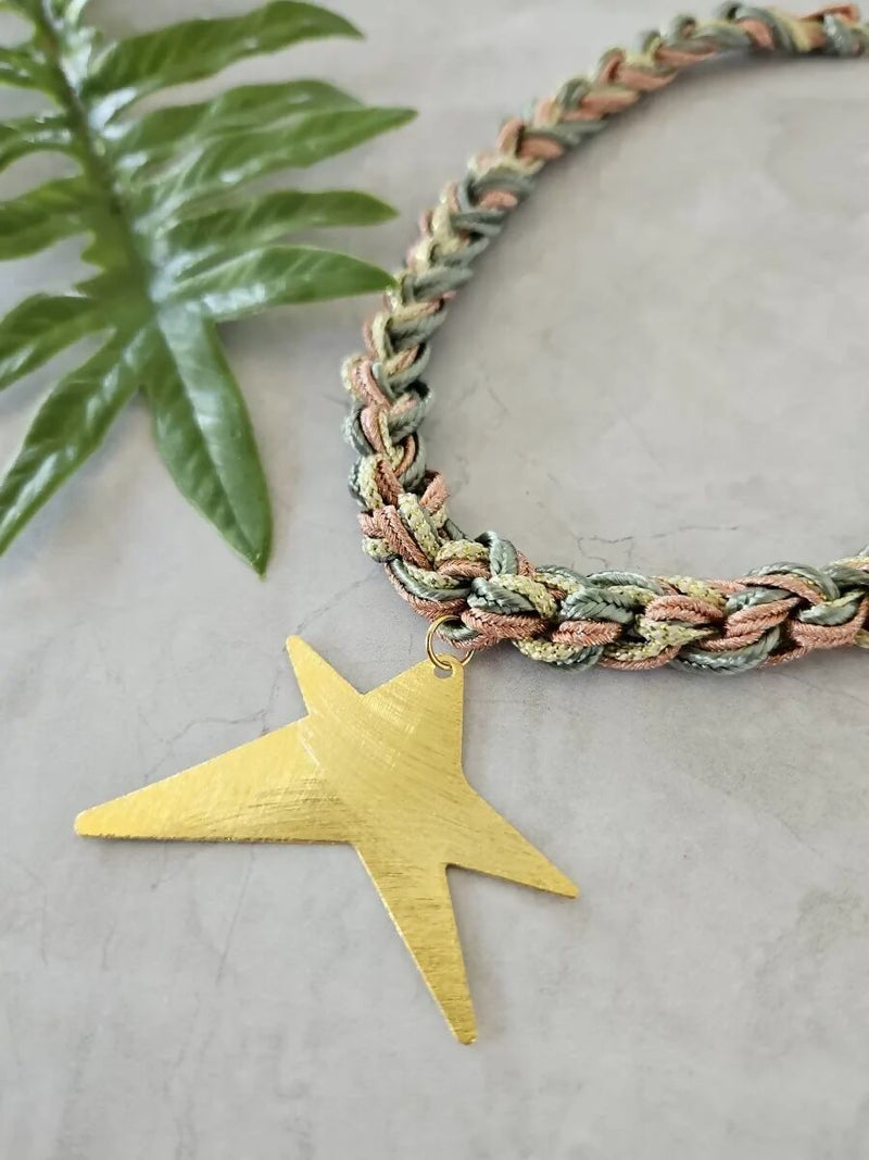 LD1288 - Collar Estrella Entrelazada Pastel 1 WEBP
