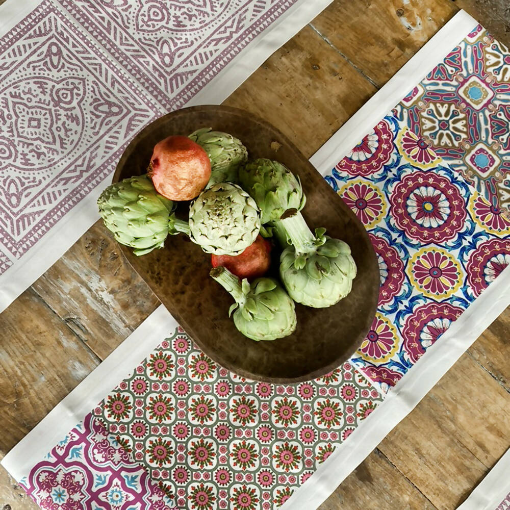 Camino de Mesa Impermeable, Mosaico