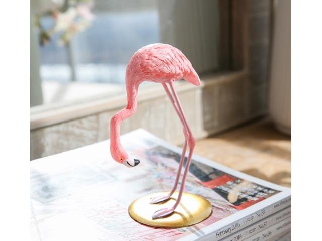 Flamingo Fabulous agachado