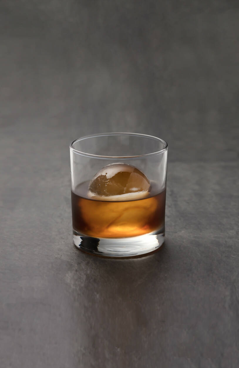 Cubetera Silicona Peak Sphere Ice Tray 4 Hielos Esféricos